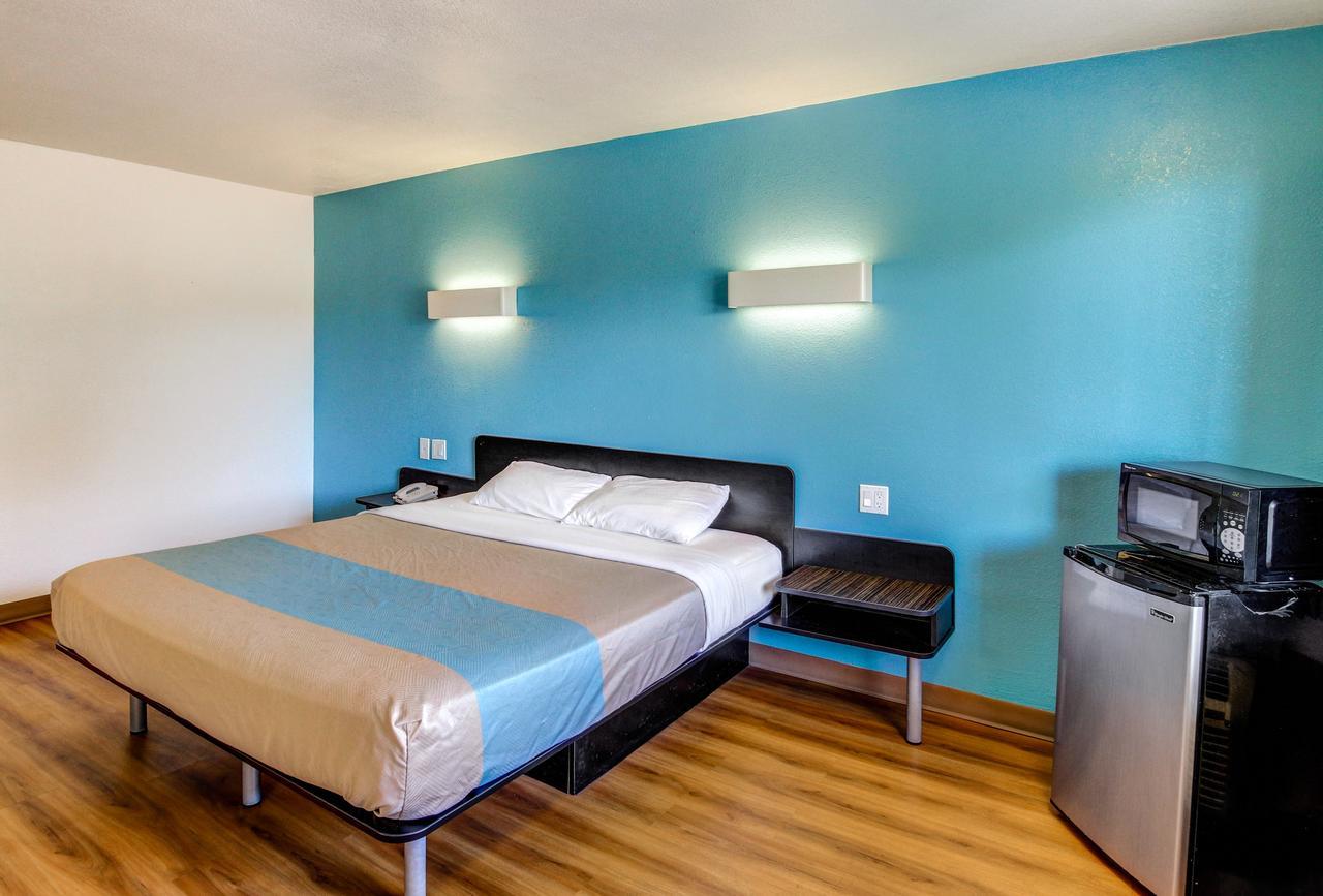 Motel 6 Waco - Lacy Lakeview Bellmead Exteriér fotografie