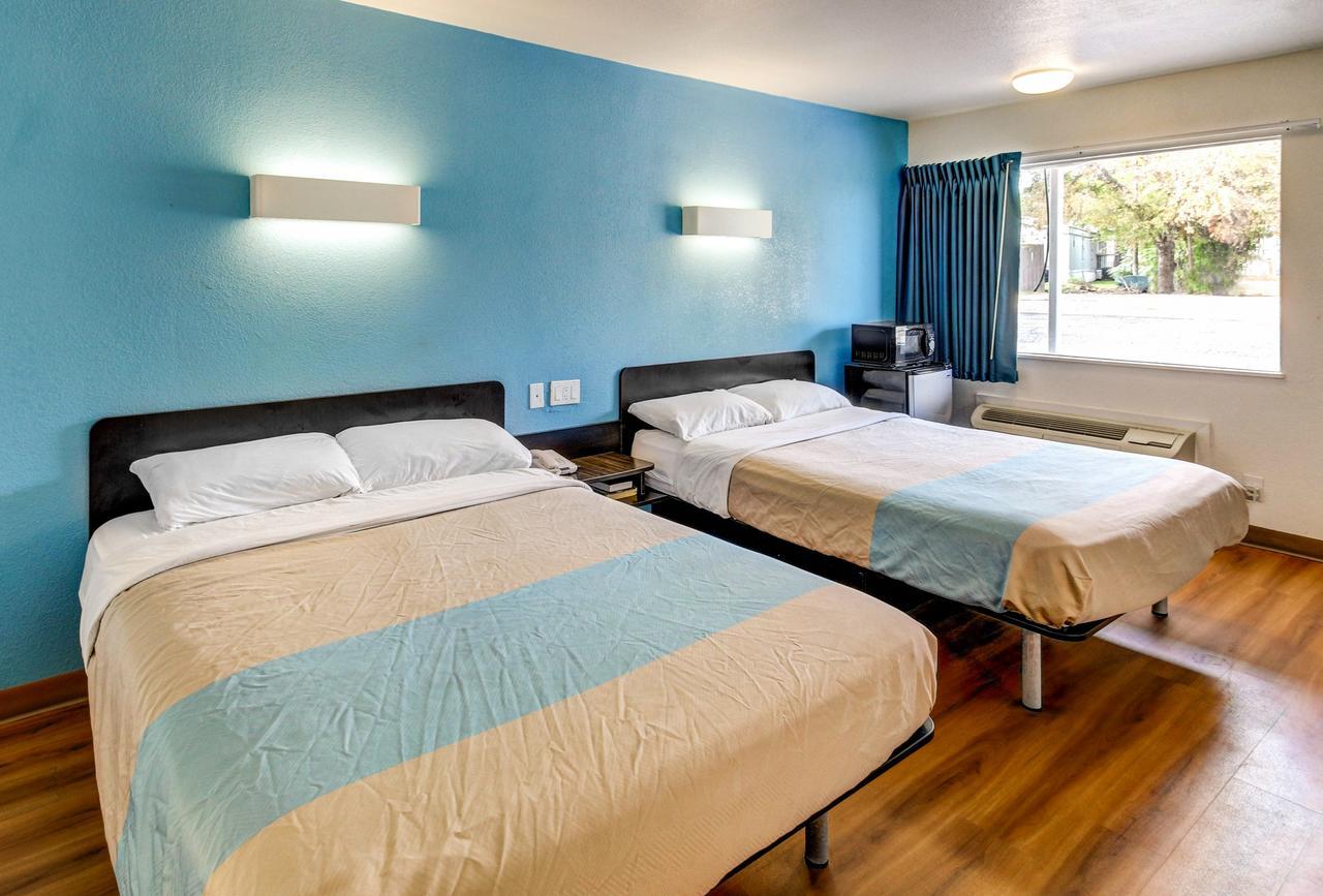 Motel 6 Waco - Lacy Lakeview Bellmead Exteriér fotografie