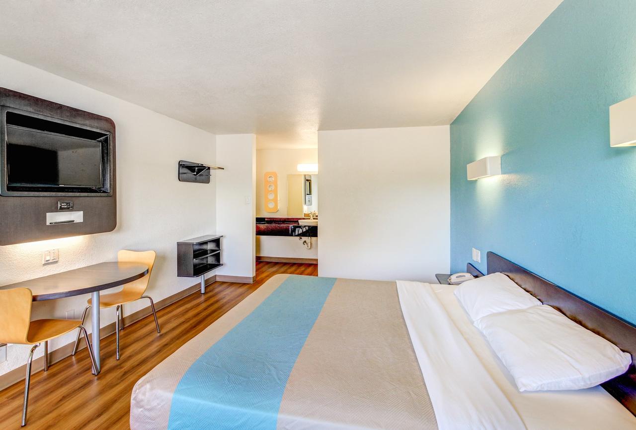 Motel 6 Waco - Lacy Lakeview Bellmead Exteriér fotografie