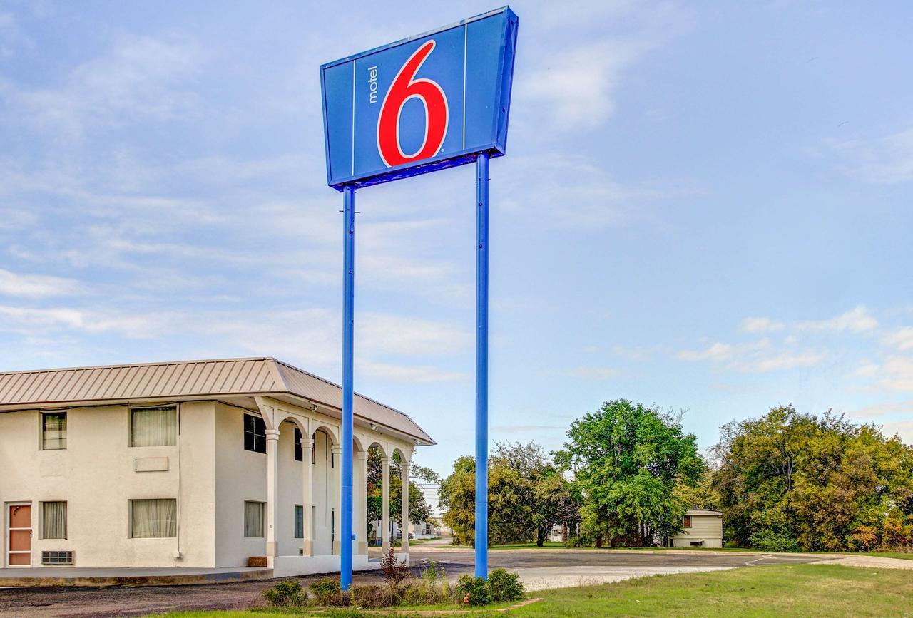 Motel 6 Waco - Lacy Lakeview Bellmead Exteriér fotografie