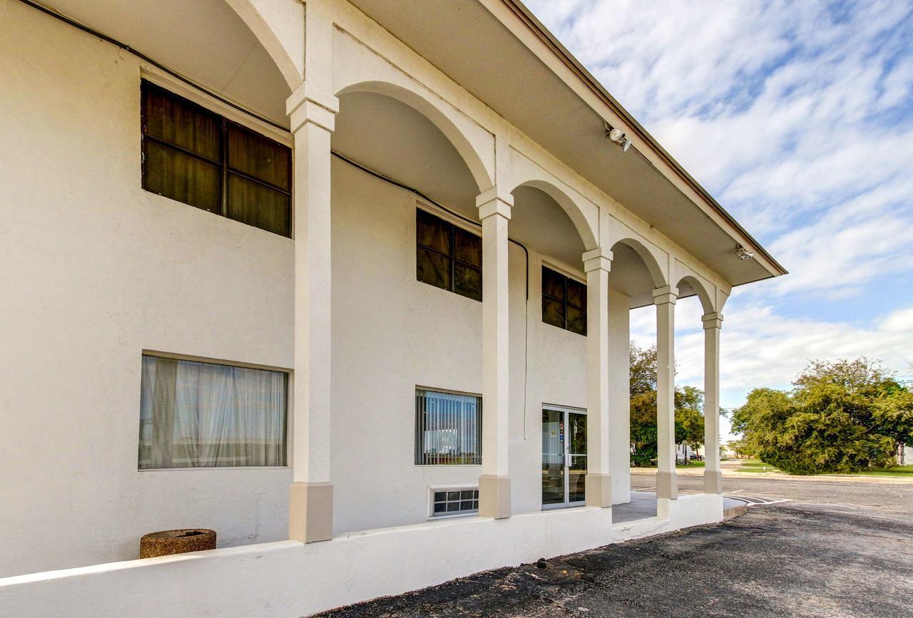 Motel 6 Waco - Lacy Lakeview Bellmead Exteriér fotografie