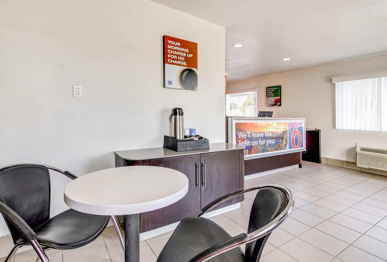 Motel 6 Waco - Lacy Lakeview Bellmead Exteriér fotografie