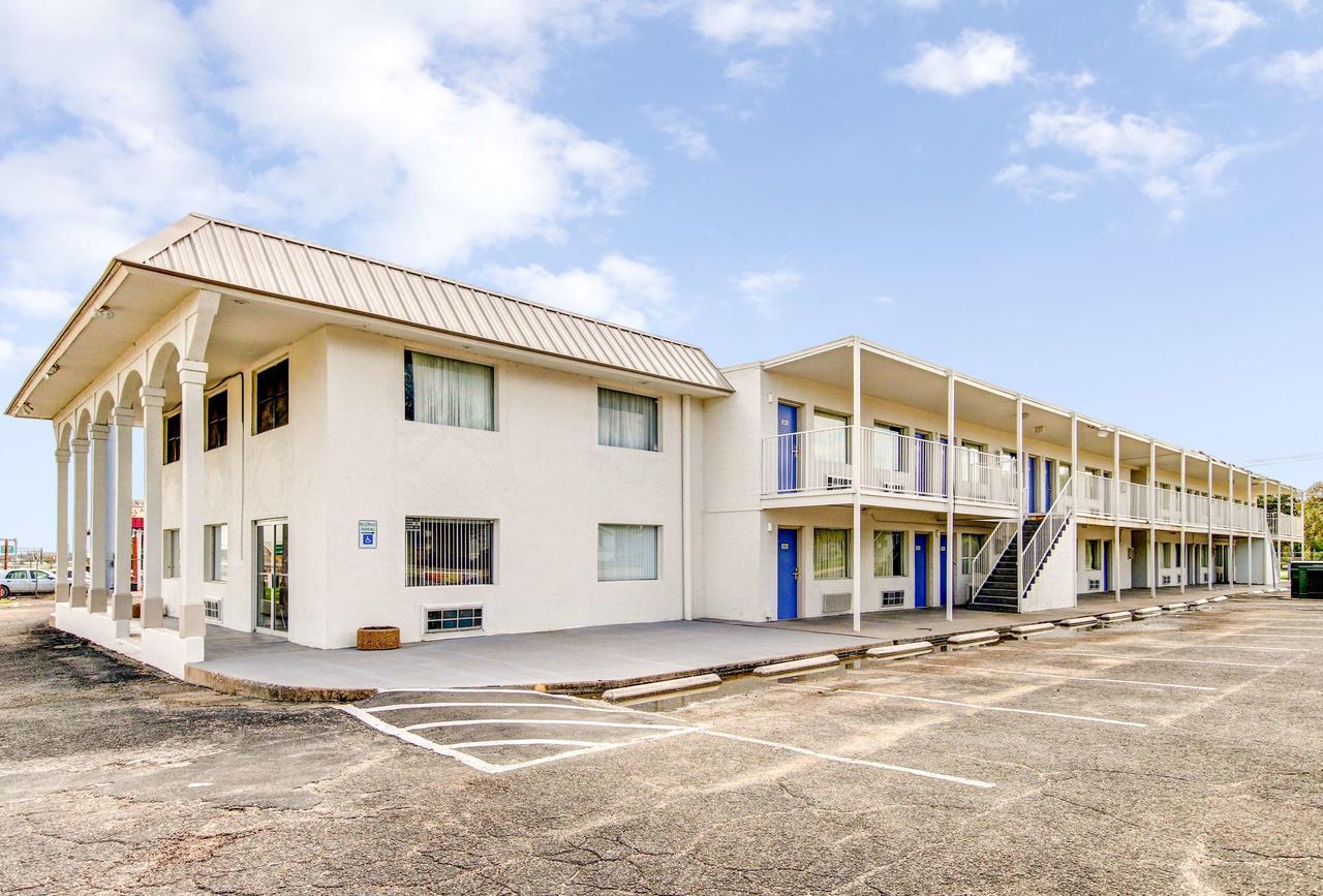 Motel 6 Waco - Lacy Lakeview Bellmead Exteriér fotografie